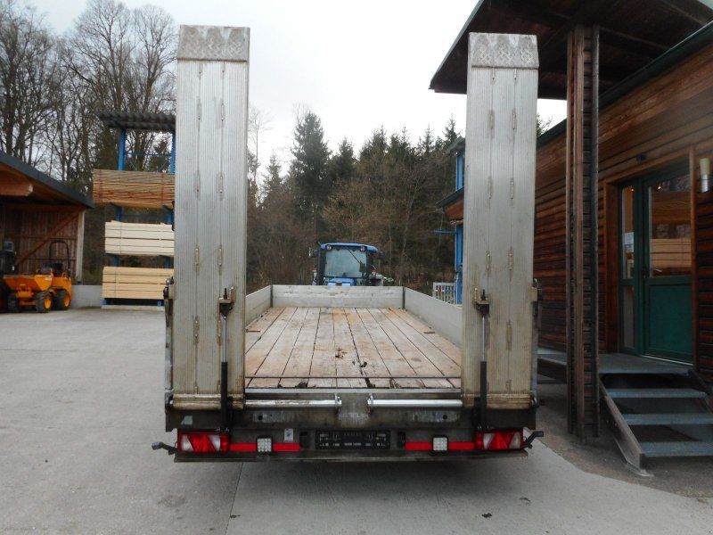 Humbaur 03 Tandem mit Rampen