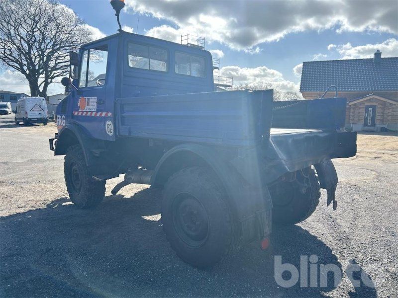 Benz Unimog U 424