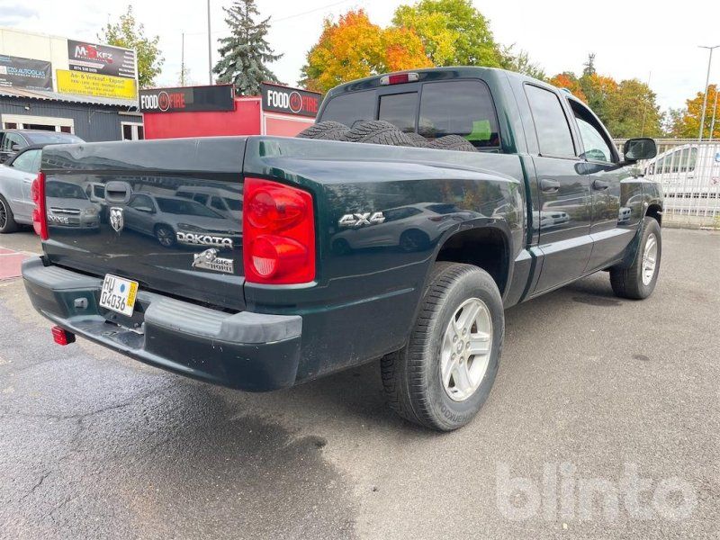 Dodge Dakota SLT 4x4 Crew Cab