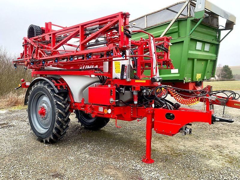 Unia Egret 3021 Anhängespritze 3000 L 21/15 m Gestänge ARAG Armaturen