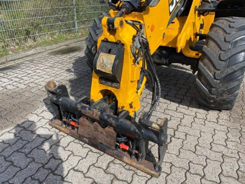 JCB TM 220 AGRI TELESKOPRADLADER