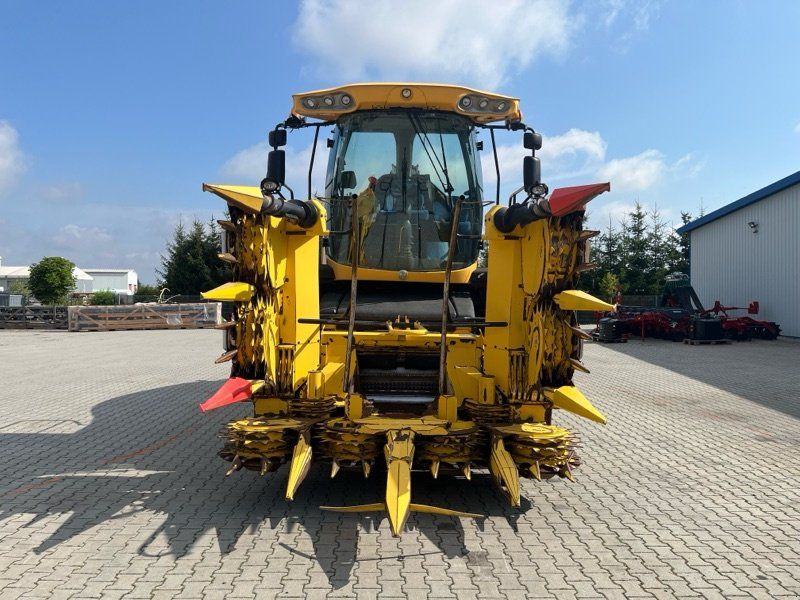 New Holland FR 9050