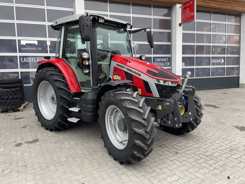 Massey Ferguson 5S.115 Dyna-6 Efficient