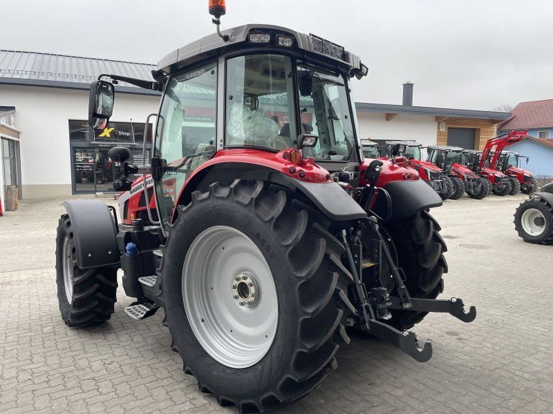 Massey Ferguson 5S.115 Dyna-6 Efficient