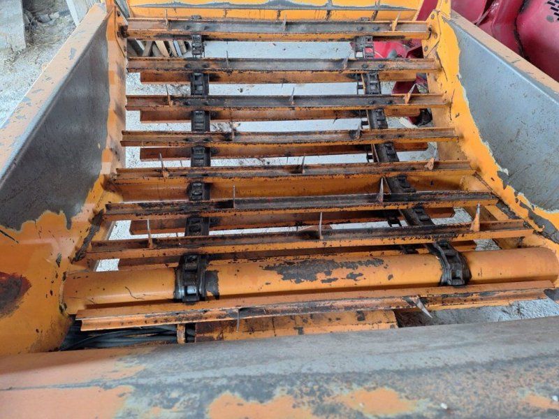 K.-Calvet Rundballenauflöser