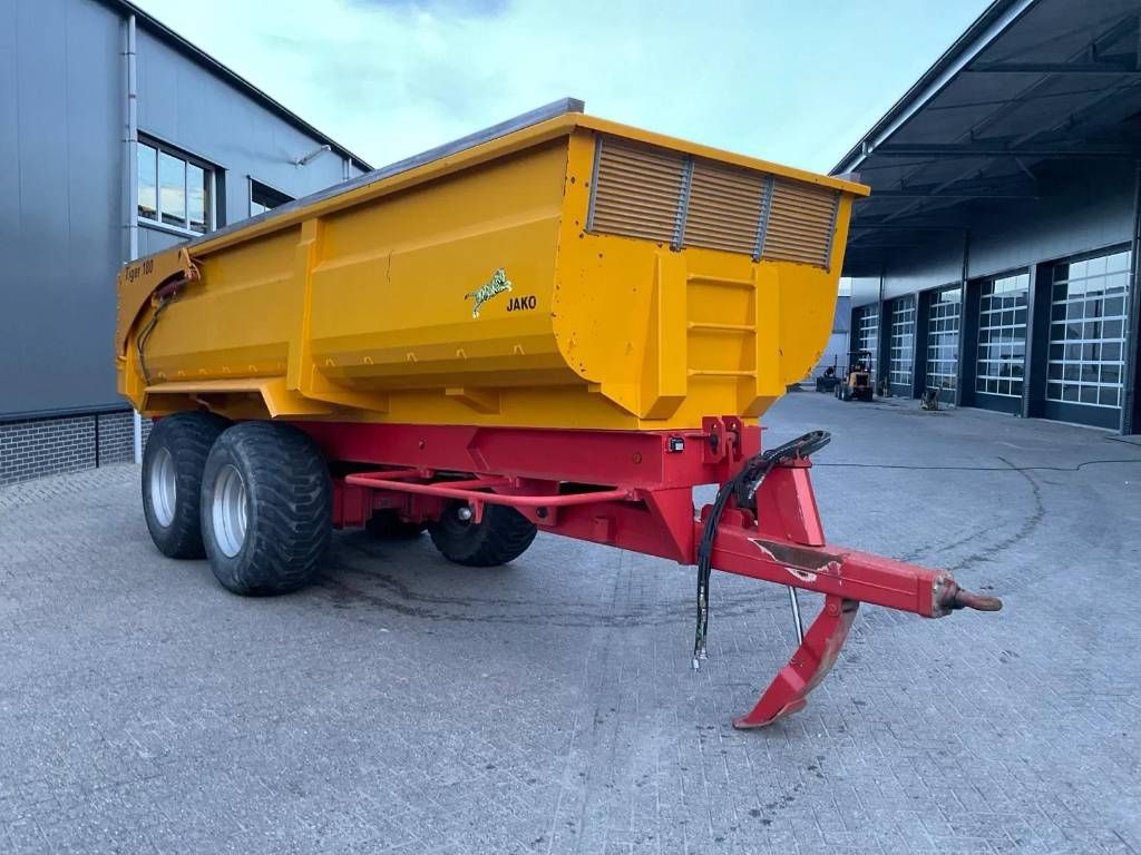 Jako Tiger 180 Landbouwkipper, Kiepwagen