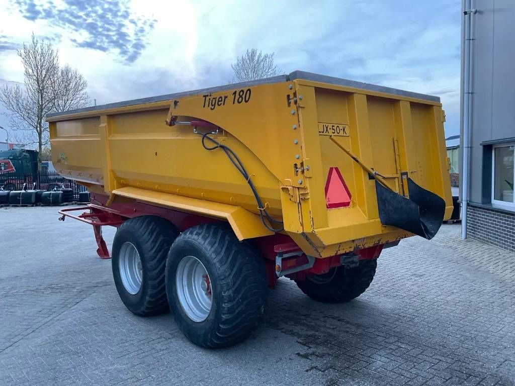 Jako Tiger 180 Landbouwkipper, Kiepwagen