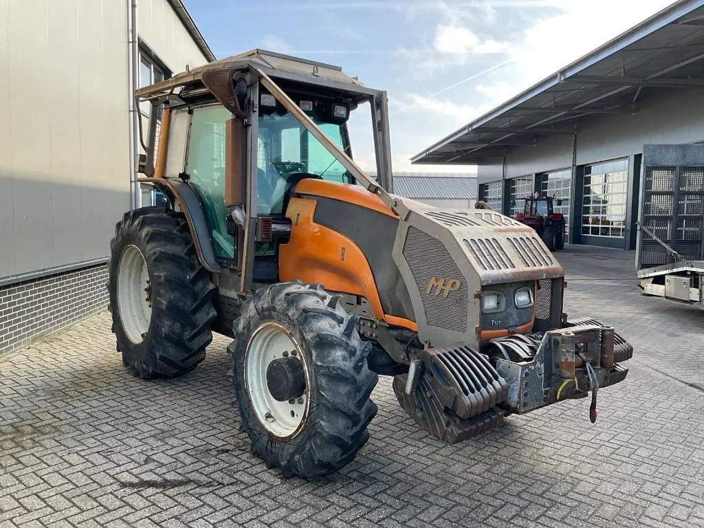Valtra T121 Hitech DEFECT! Forest, Twintrac