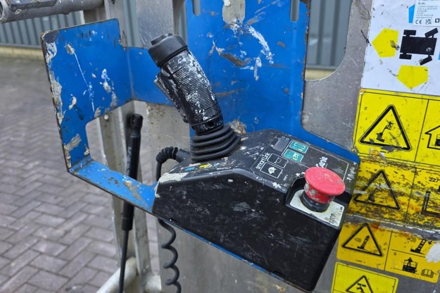 Genie GR15 Electric, 6.5m Working Height, 227kg Capacity