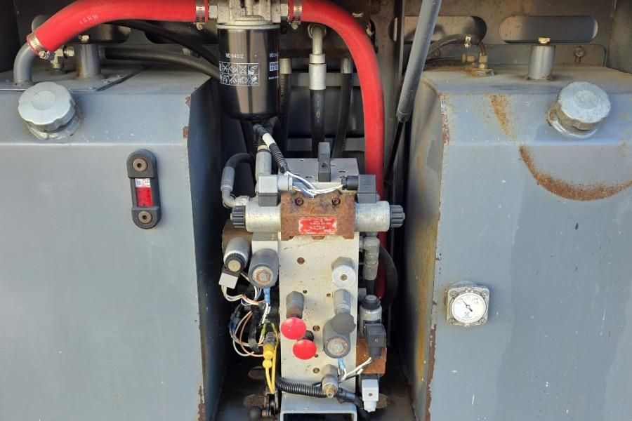 SkyJack SJ6832RT Diesel, 4x4 Drive, 11.6m Working Height,