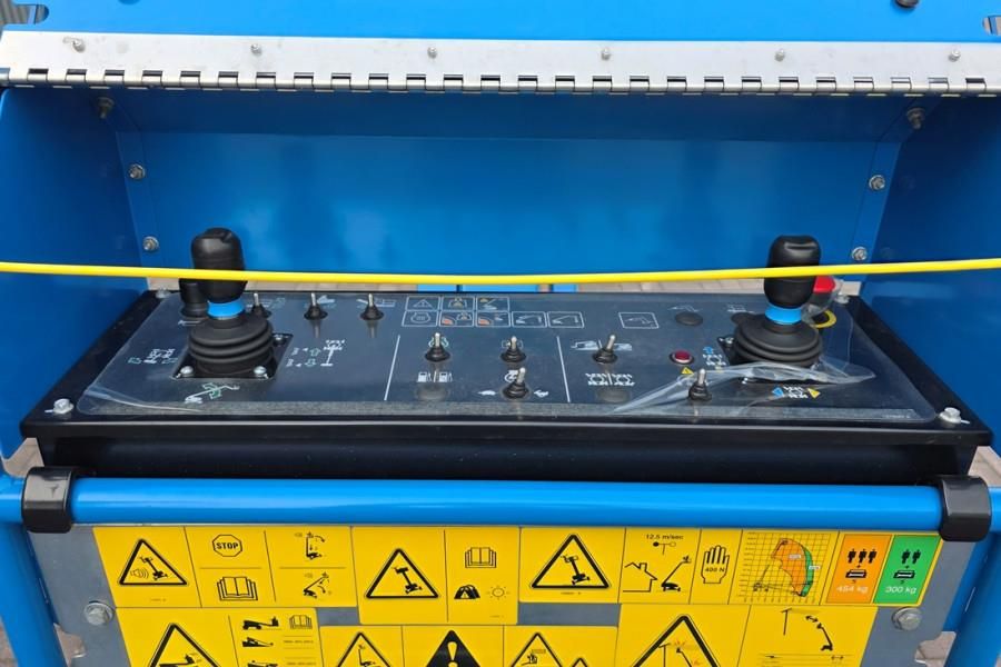 Genie S45XC TRAX Valid inspection, *Guarantee! Diesel, 4