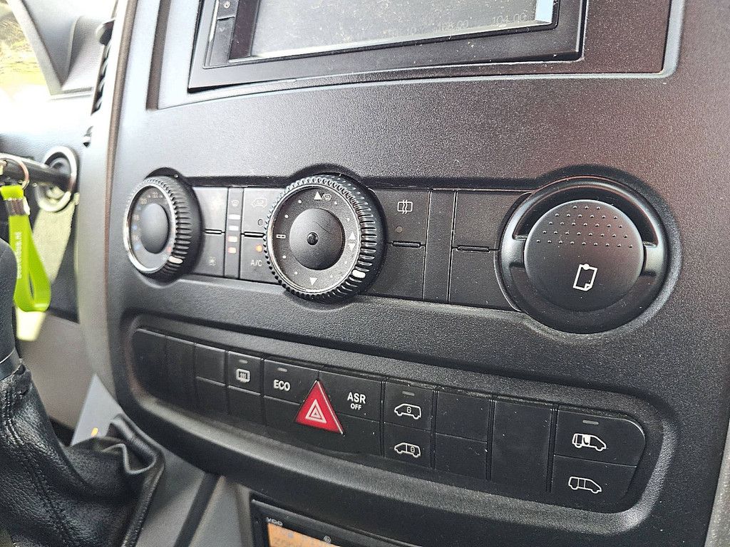 MERCEDES-BENZ SPRINTER 516 17-persoons euro6!