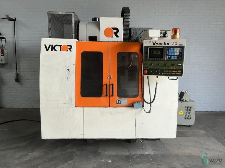 Fräsmaschinen Victor Vcenter-70 2000