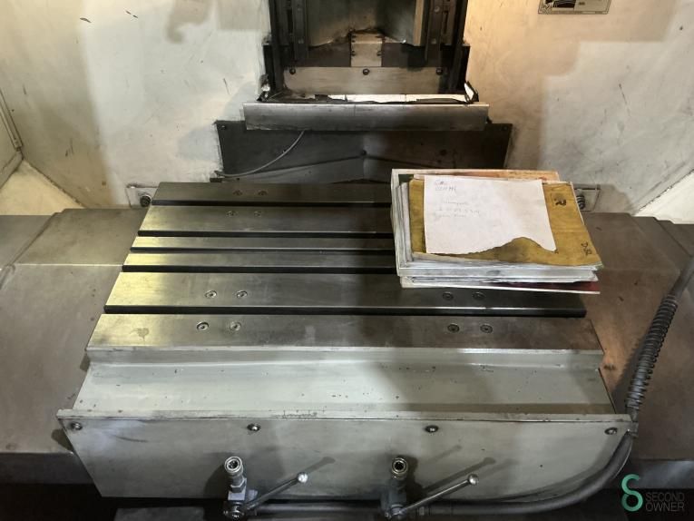 Fräsmaschinen Victor Vcenter-70 2000