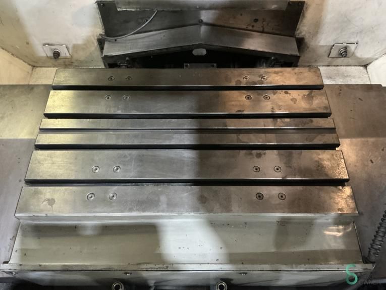 Fräsmaschinen Victor Vcenter-70 2000