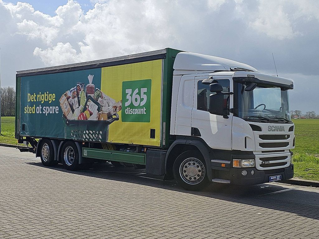 SCANIA P320 6x2*4 taillift
