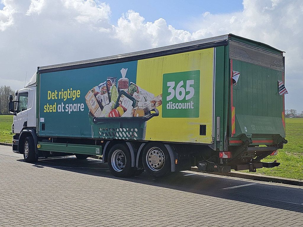 SCANIA P320 6x2*4 taillift