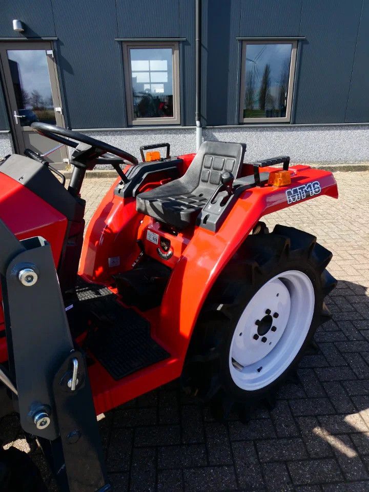 Mitsubishi MT16 4wd / 0821 Draaiuren / April Aanbieding