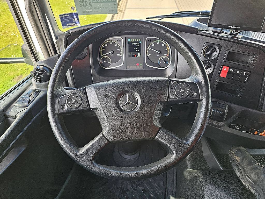 MERCEDES-BENZ ATEGO 1230 airco taillift