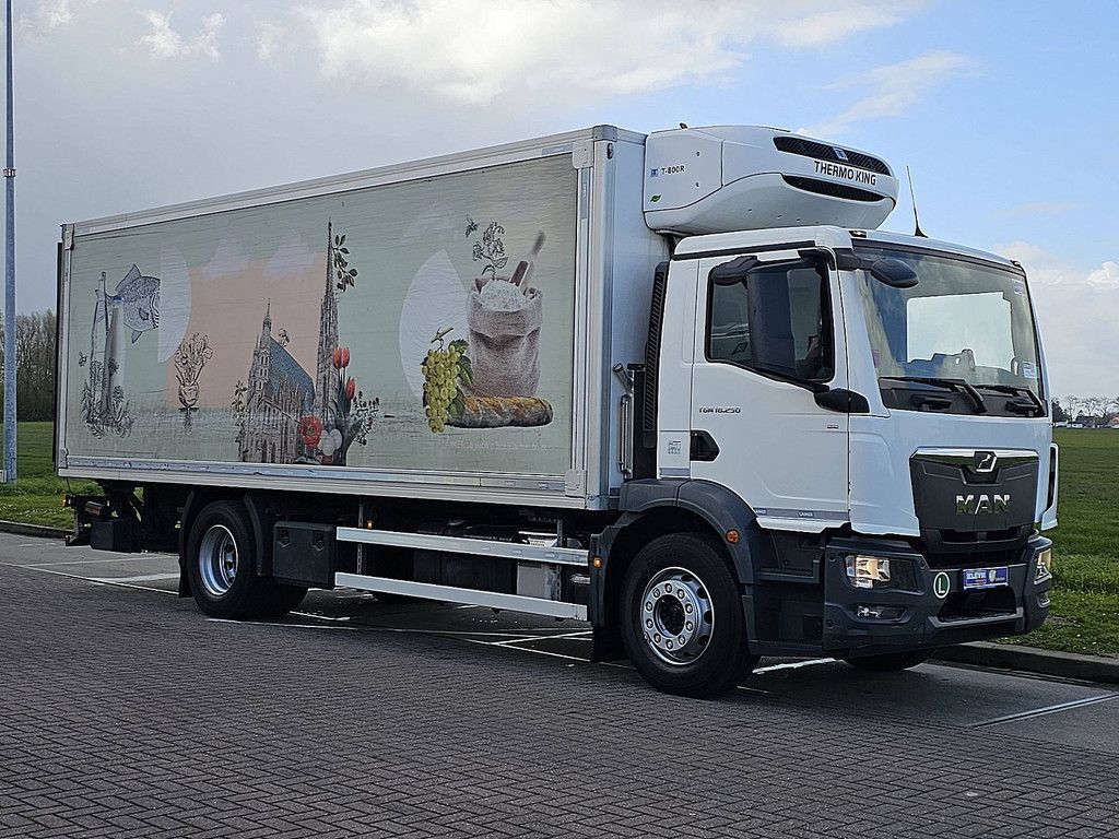 M.A.N. 18.250 TGM
