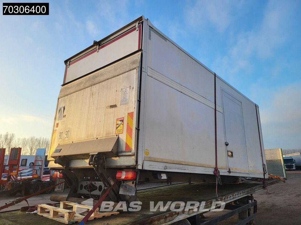 Mercedes Atego 818 4X2 Ladebordwand Euro 6
