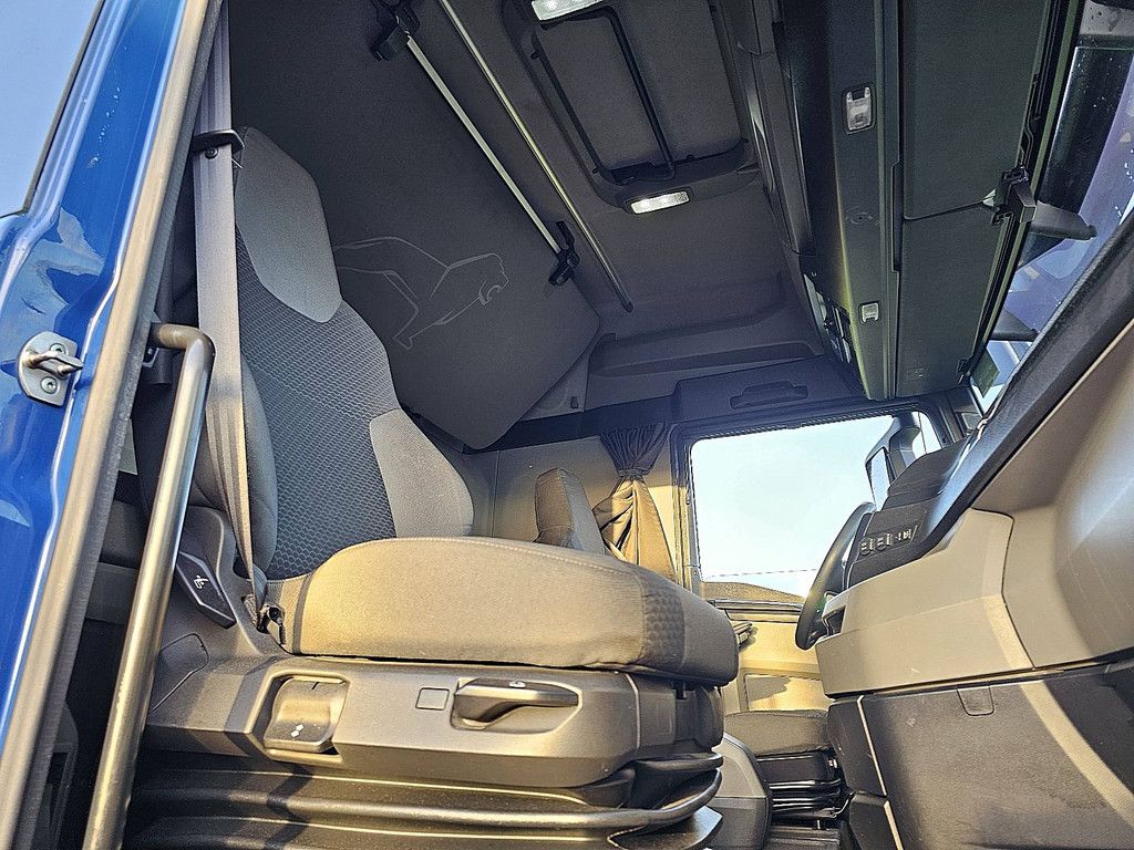 M.A.N. 26.470 TGX tg3 gm 6x2/2 bls