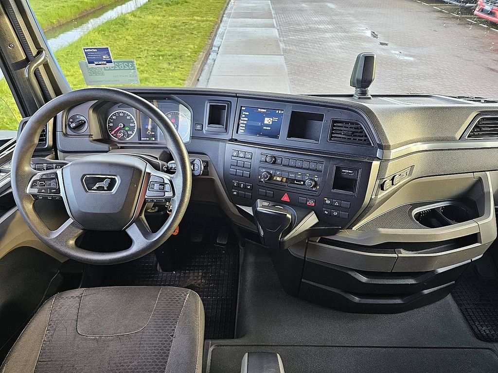 M.A.N. 26.470 TGX tg3 gm 6x2/2 bls