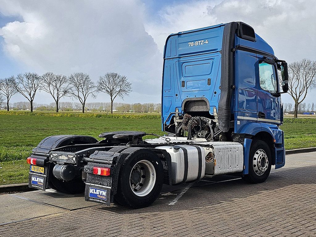 MERCEDES-BENZ ACTROS 1843