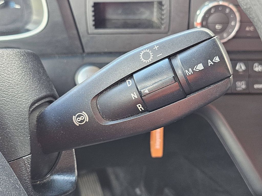 MERCEDES-BENZ ACTROS 1843