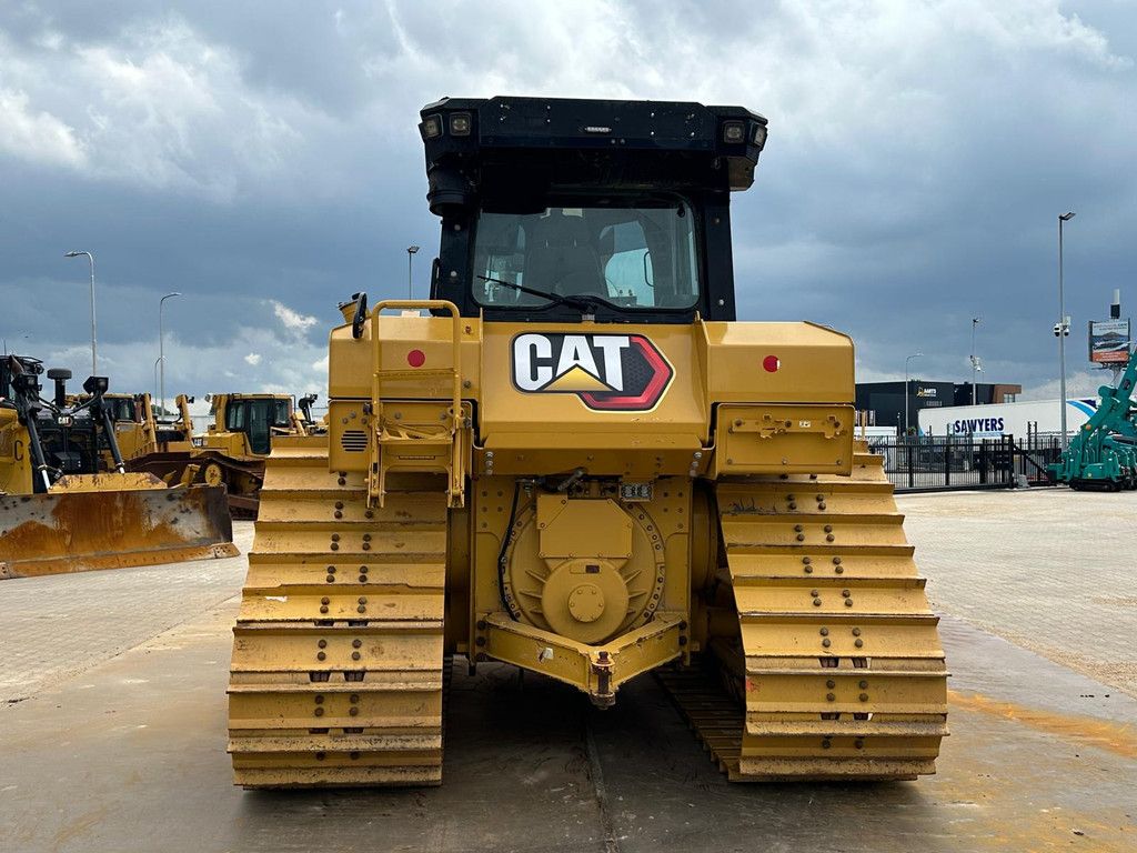 Caterpillar D6 LGP