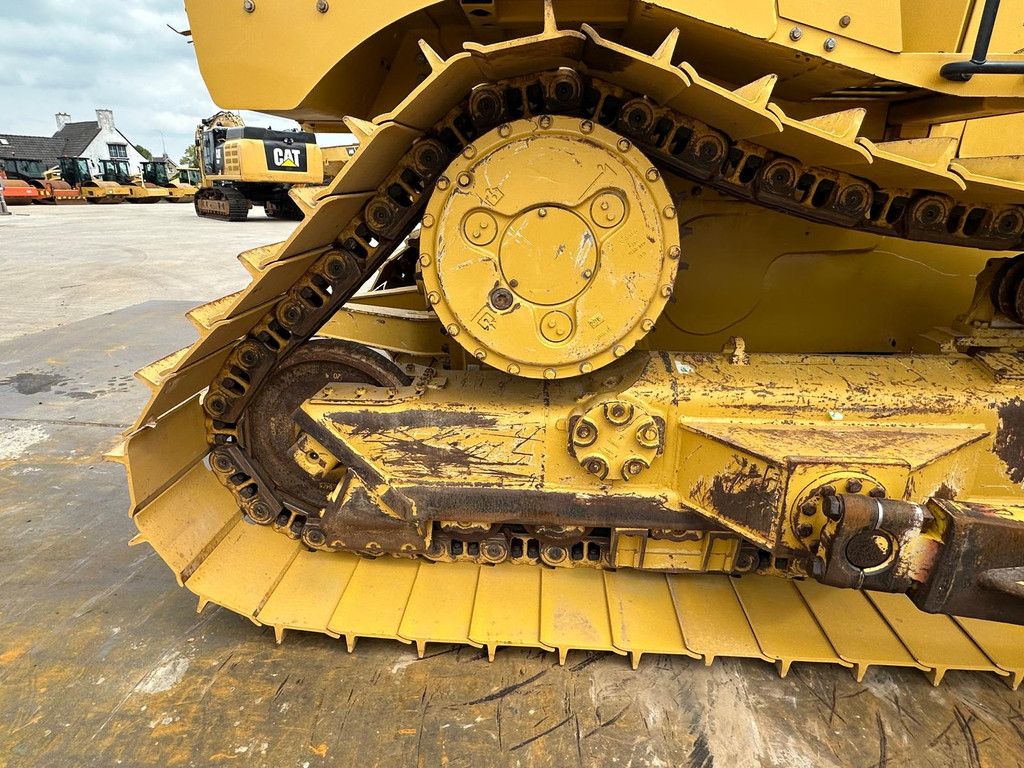 Caterpillar D6 LGP