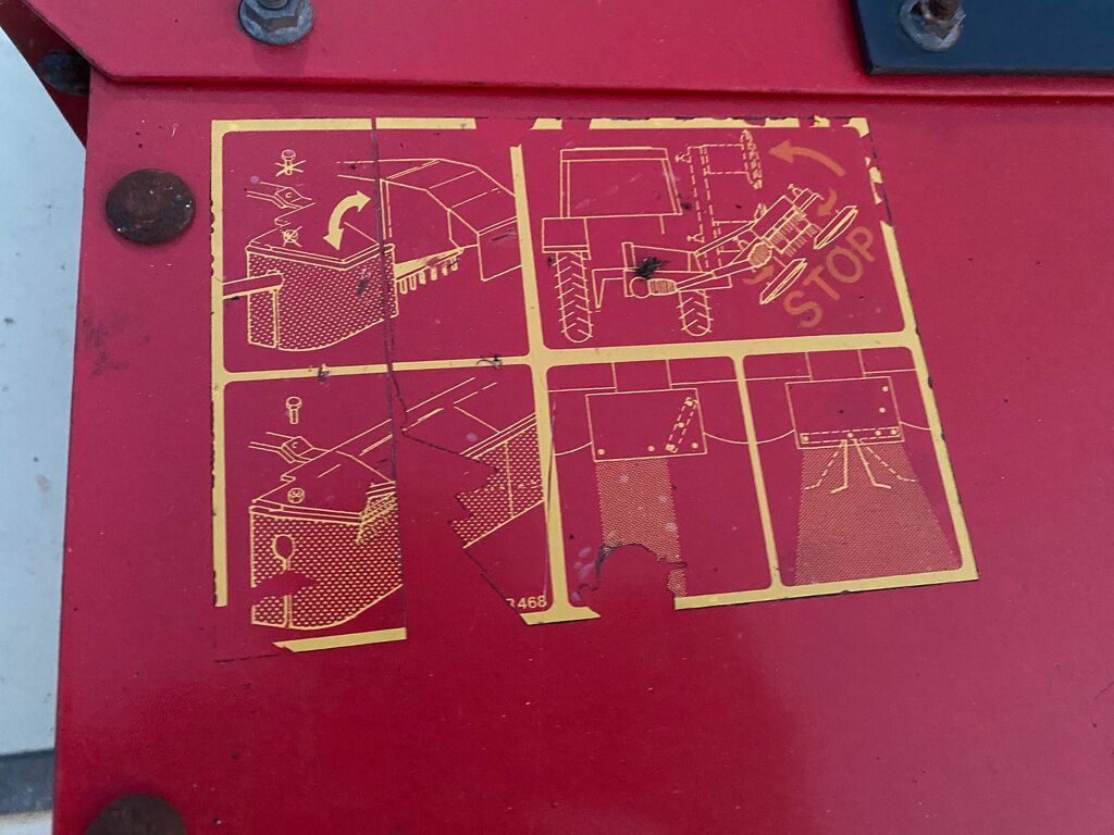 PZ 210 maaier met kneuzer!!!