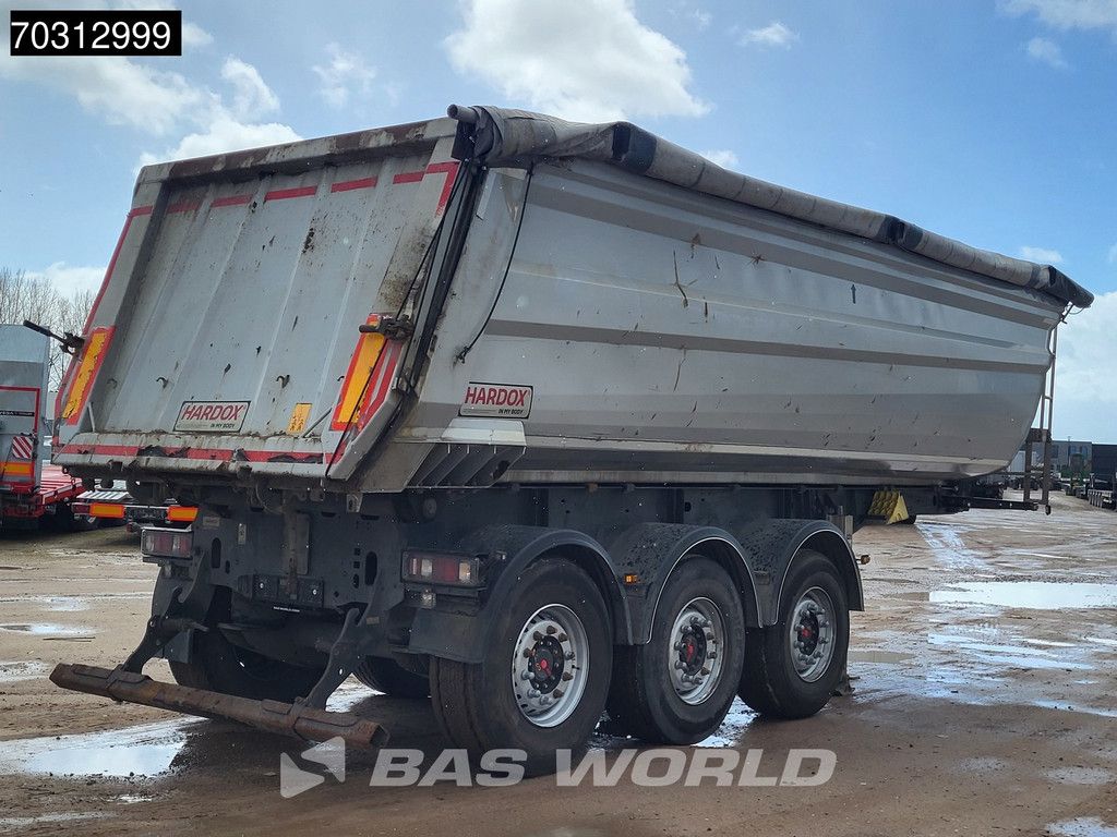 Langendorf NW3 LiftAxle 28m3