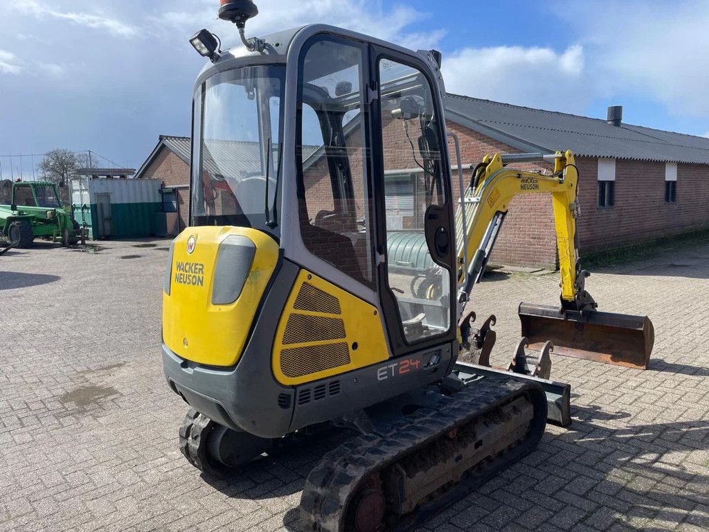 WACKER NEUSON ET 24 Graafmachine