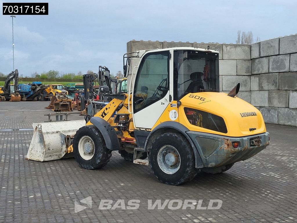 Liebherr L506 C
