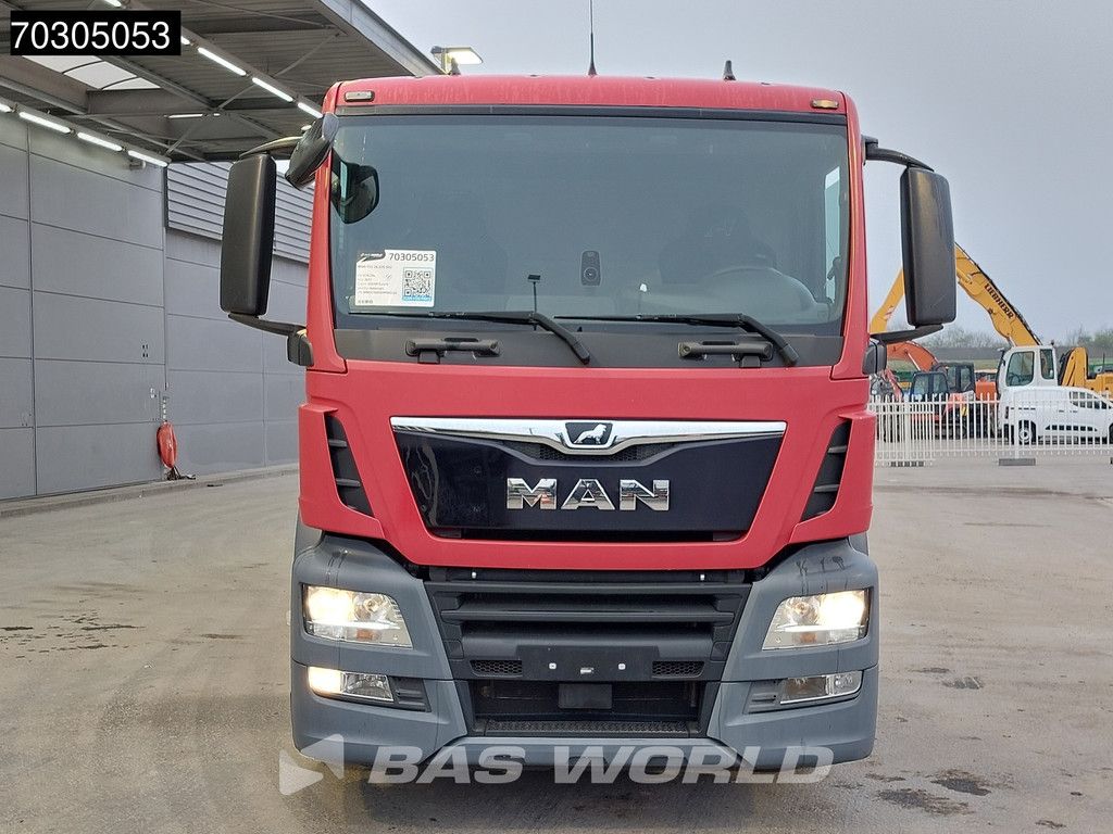 MAN TGS TGS 26.320 6X2 BDF Lift+Steering Axle Automatic ADR Euro 6