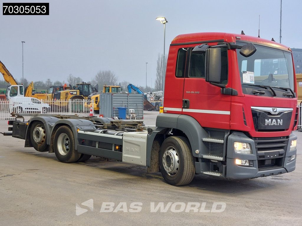 MAN TGS TGS 26.320 6X2 BDF Lift+Steering Axle Automatic ADR Euro 6