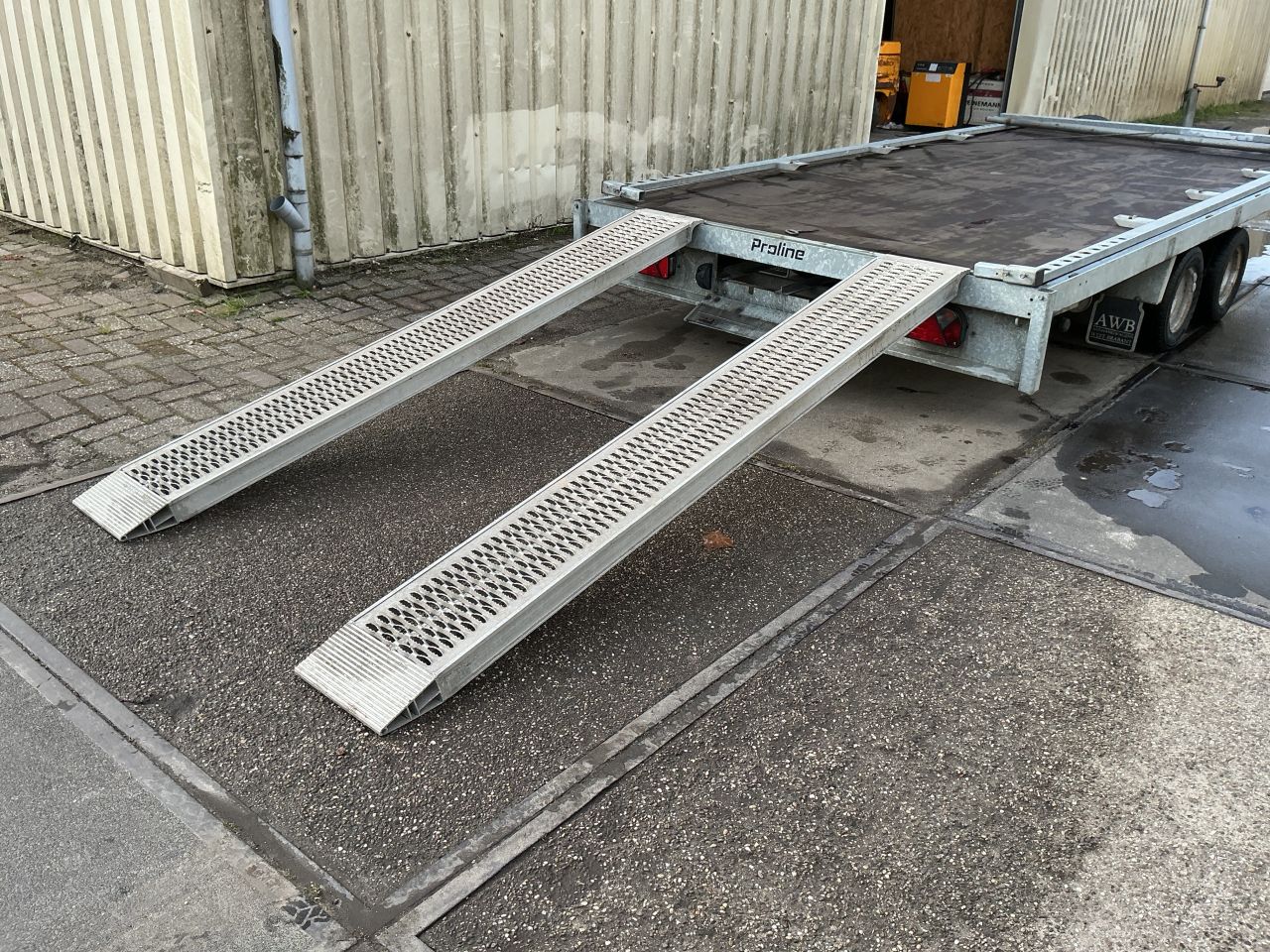 Te koop Autoambulance / Transporter Merk Proline izgs