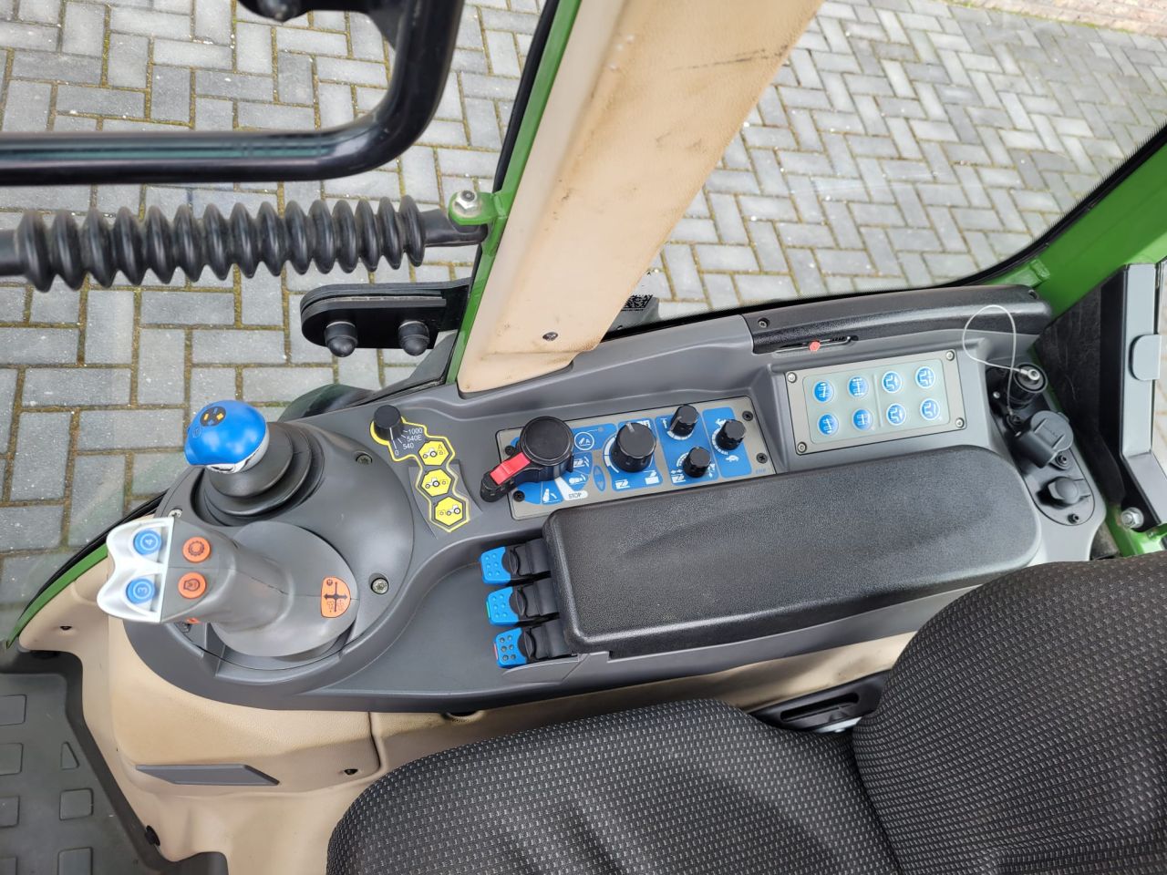 Fendt 210 vario s3 smalspoor 209-211