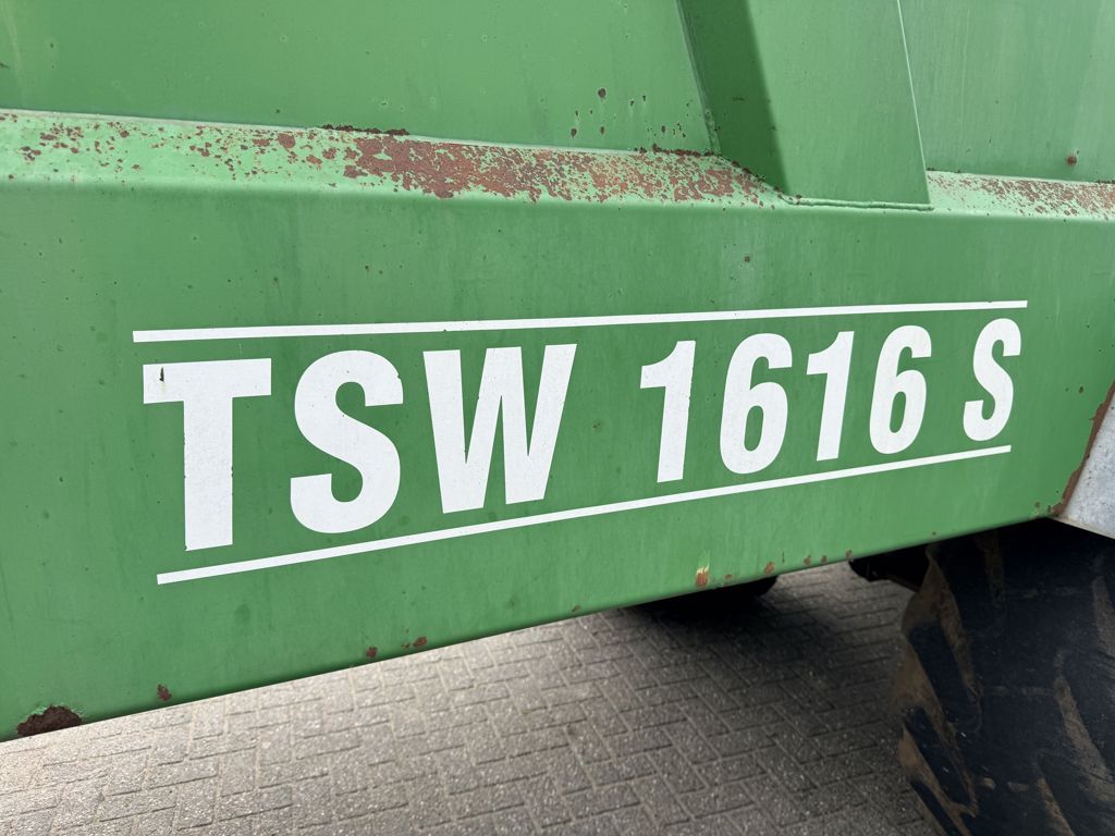 Bergmann TSW 1616S Meststrooier