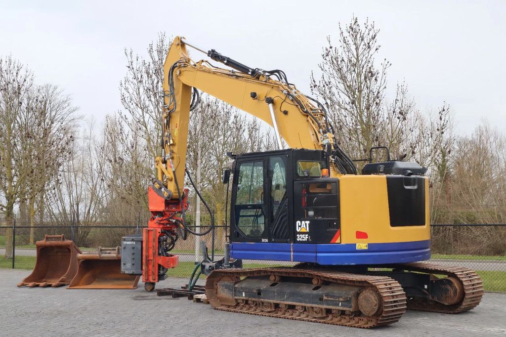 Caterpillar 325 F LCR | MOVAX SG-50V | ROTOTILT | SHEET PILE DRIVER
