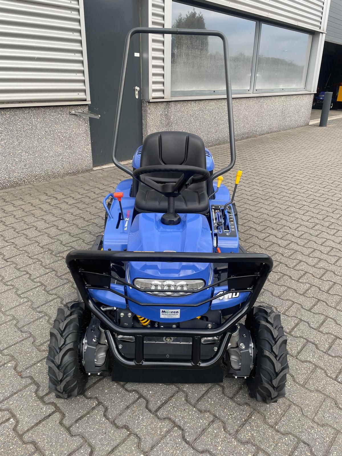 Iseki SRA950FA Ride on Bush Cutter - ruw terrein zitmaaier