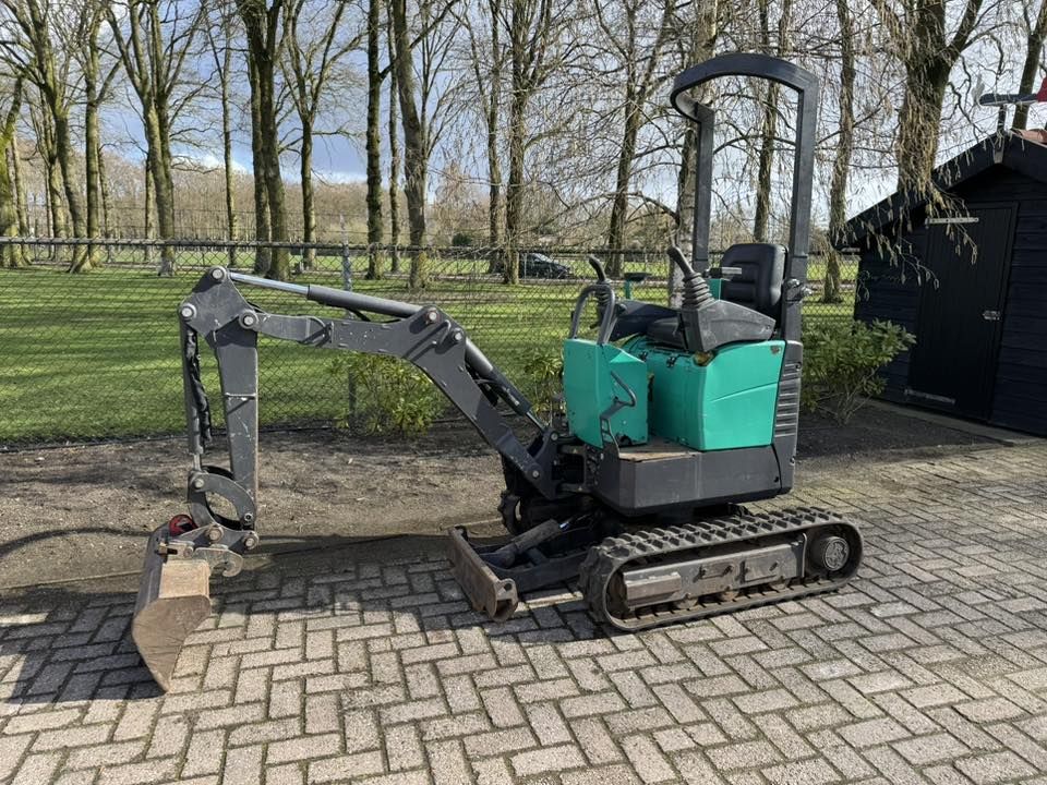 Bobcat E10 Minigraver