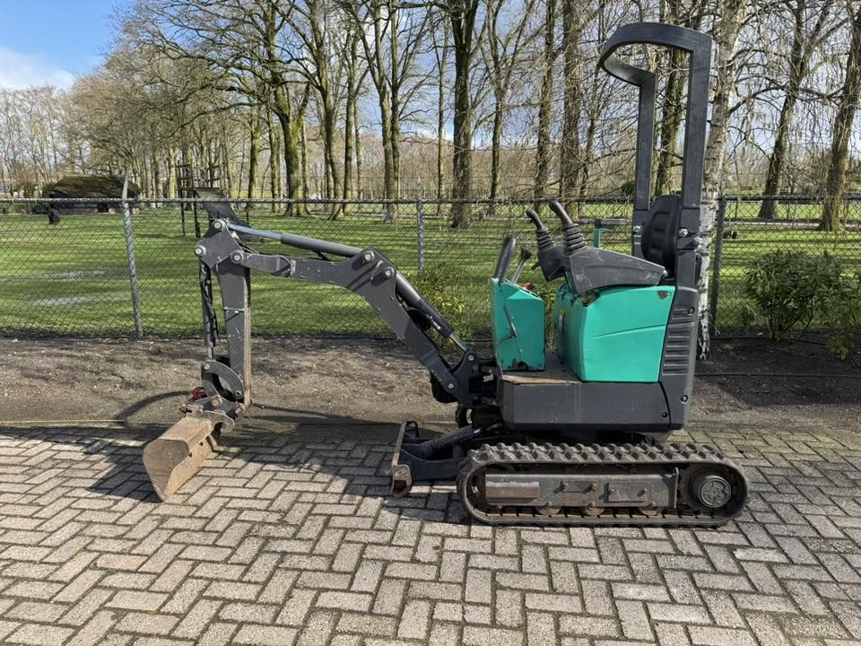 Bobcat E10 Minigraver