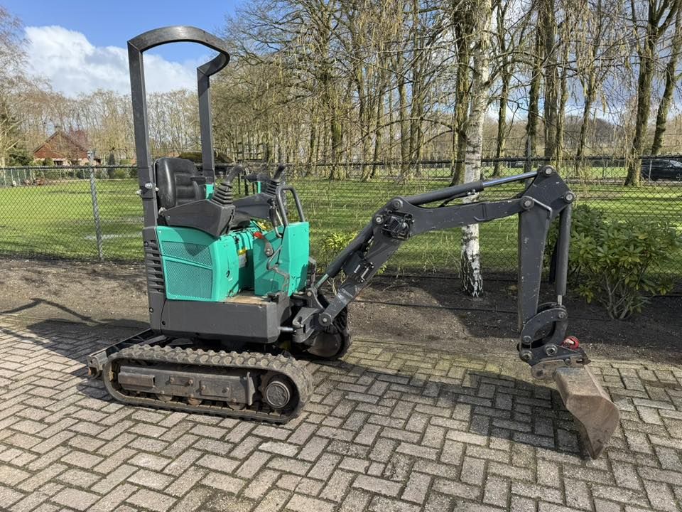 Bobcat E10 Minigraver
