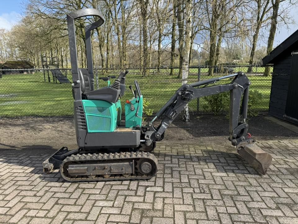 Bobcat E10 Minigraver