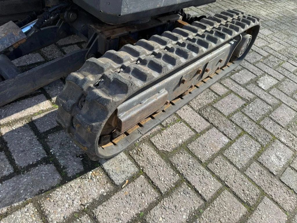 Bobcat E10 Minigraver