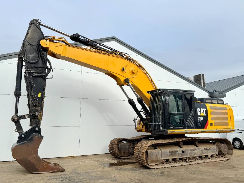 CAT 336FL - Automatic Greasing / Hammer Lines