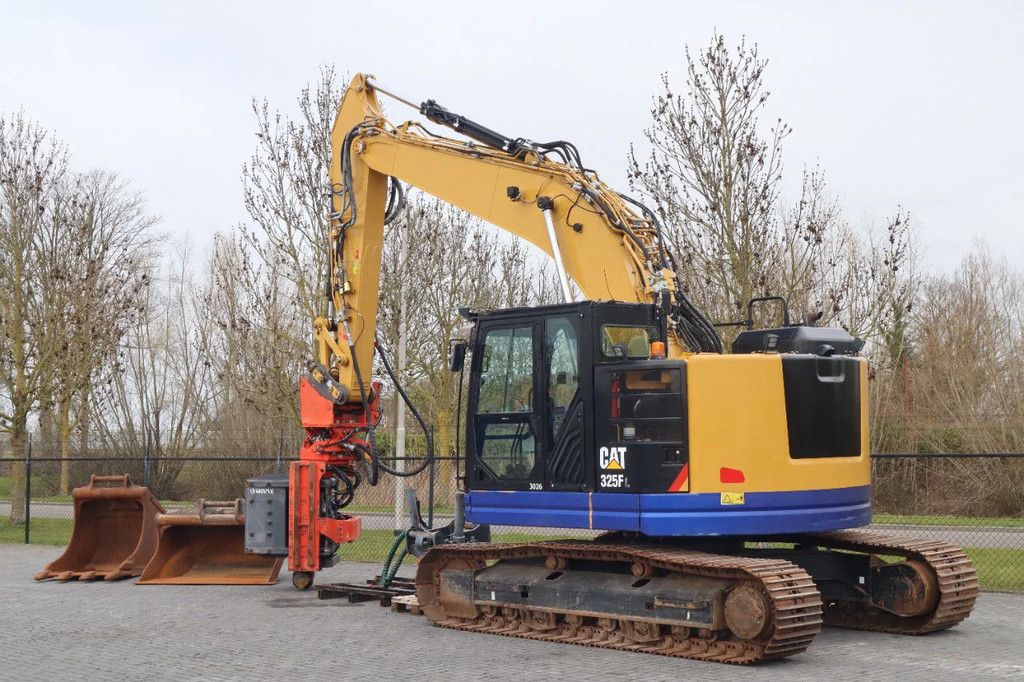 Caterpillar 325 F LCR | MOVAX SG-50V | ROTOTILT | SHEET PILE DRIVER