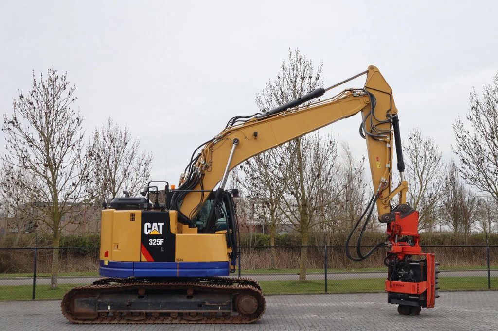 Caterpillar 325 F LCR | MOVAX SG-50V | ROTOTILT | SHEET PILE DRIVER